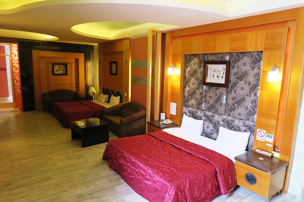 富晴汽車旅館fu Ching Motel Changhua stad Exteriör bild