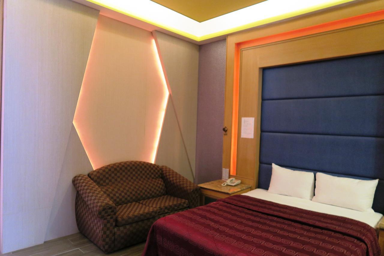 富晴汽車旅館fu Ching Motel Changhua stad Exteriör bild